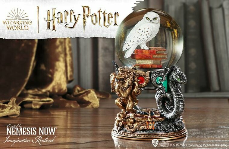 HARRY POTTER - Hedwig - Snow Globe 18.5cm