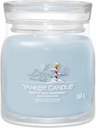 Yankee Candle - North Pole Hideaway Signature Medium Jar