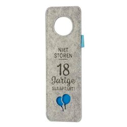 Deurhanger - 18 jaar