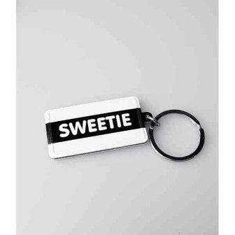 Black &amp; White keyring - Sweetie