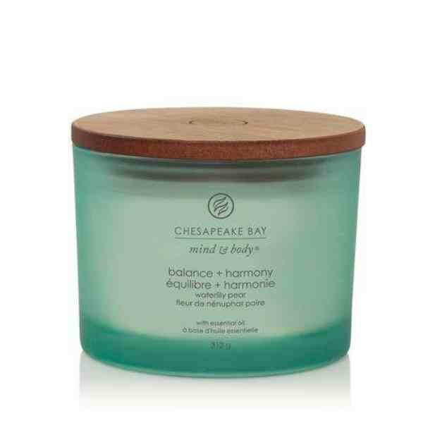 Chesapeake Bay Candle Balance &amp; Harmony &ndash; Waterlily Pear 3-Wick Candle