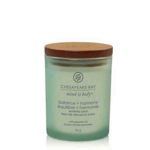 Chesapeake Bay Candle Balance &amp; Harmony &ndash; Waterlily Pear Mini Candle
