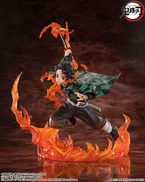 DEMON SLAYER - Tanjiro &quot;Rengoku Sword&quot; - Statue FiguartsZERO 19cm