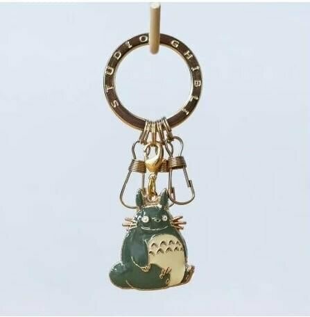 MY NEIGHBOR TOTORO - Grey Totoro - Metal Keychain