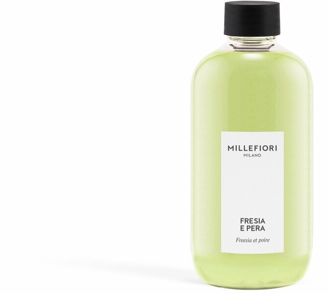 Millefiori Milano - Navulling voor Geurstokjes 250 ml - Fresia e Pera - 4-5 maanden