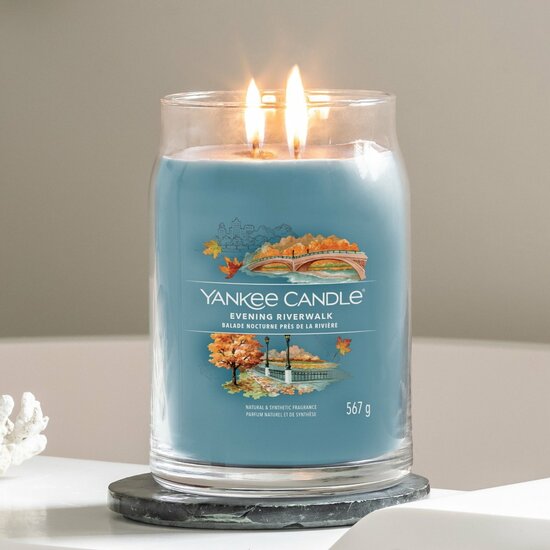 Yankee Candle Evening Riverwalk Signature Large Jar