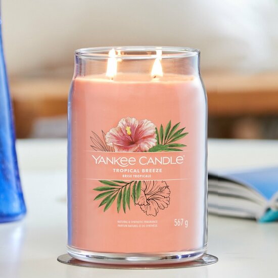 Yankee Candle - Tropical Breeze Signature Large Jar
