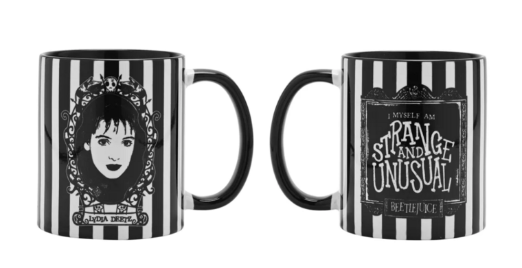 BEETLEJUICE - Black&amp;White - Lydia - Inner Colored Mug - 312 ml