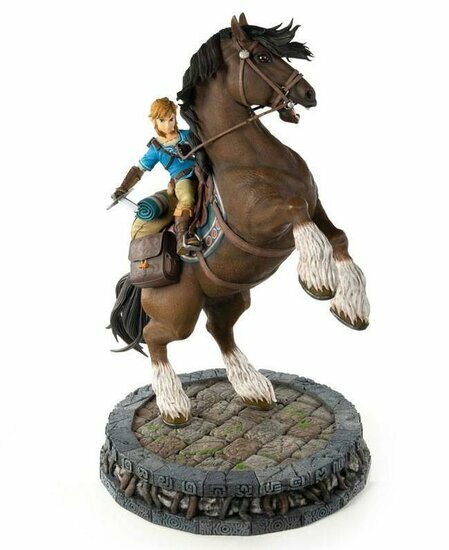 ZELDA BREATH ON THE WILD - Link on Horseback - Statue 56cm