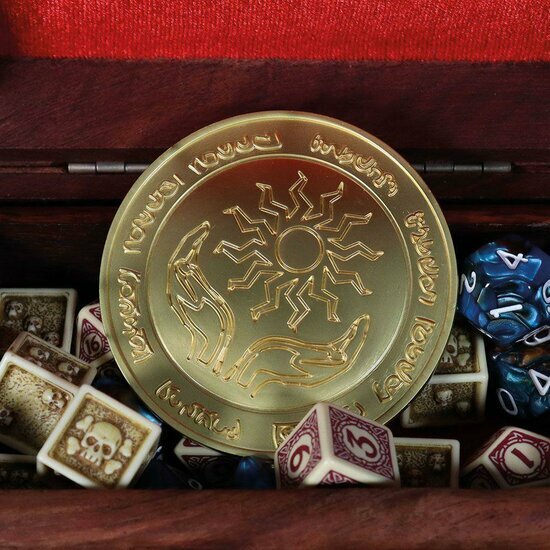 DUNGEONS &amp; DRAGONS - Gold Plated Collector Medallion