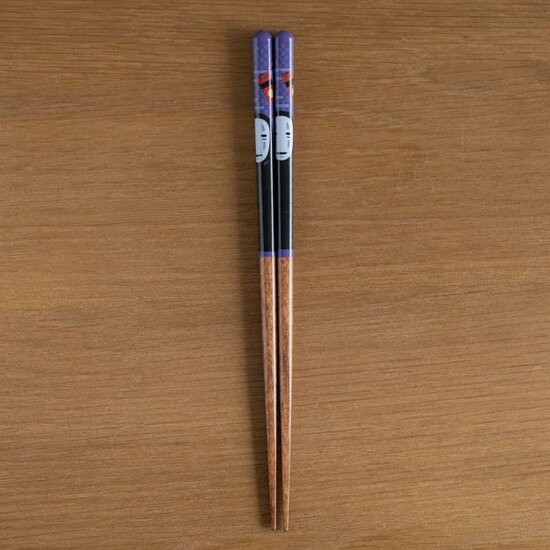 SPIRITED AWAY - No Face &amp; Lantern - Lacquered Chopstick 21cm