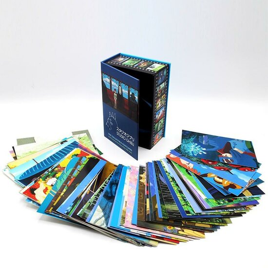 STUDIO GHIBLI - box of 100 collector&#039;s postcards