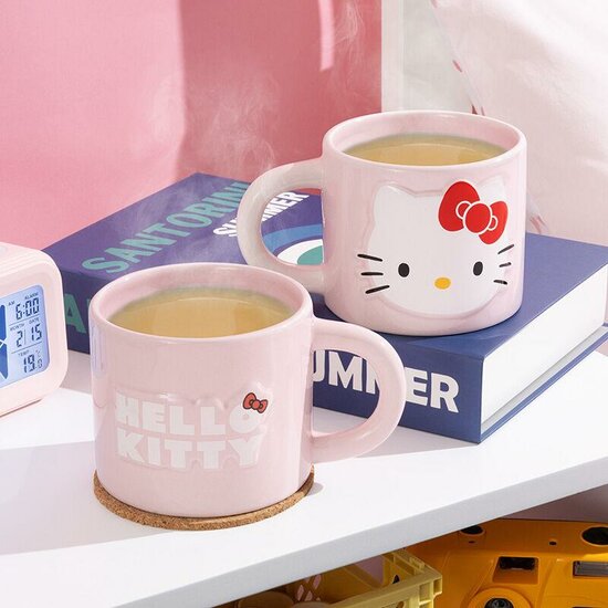HELLO KITTY - Embossed Mug 400ml