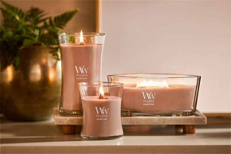 WoodWick Hourglass Large Geurkaars - Patchouli Cr&eacute;me - 130 branduren