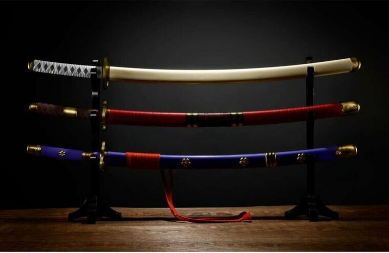 ONE PIECE - 3 swords of Roronoa Zoro - Replica Proplica 95cm
