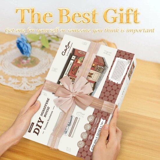 MINIATURE HOUSE - DIY- Thames Bookstore - 343pc + LED Light