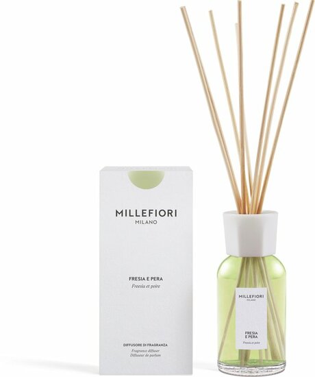 Millefiori Milano - Geurstokjes 250 ml - Fresia e Pera - 4 tot 5 maanden