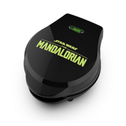 THE MANDALORIAN - The Child - Mini Waffle Maker